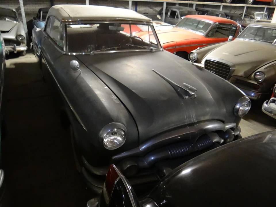 Image 7/26 of Packard Mayfair (1953)