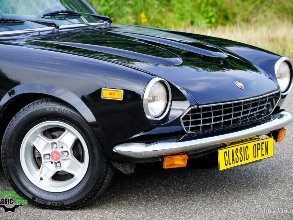 Image 13/42 of FIAT Spider 2000 (1981)