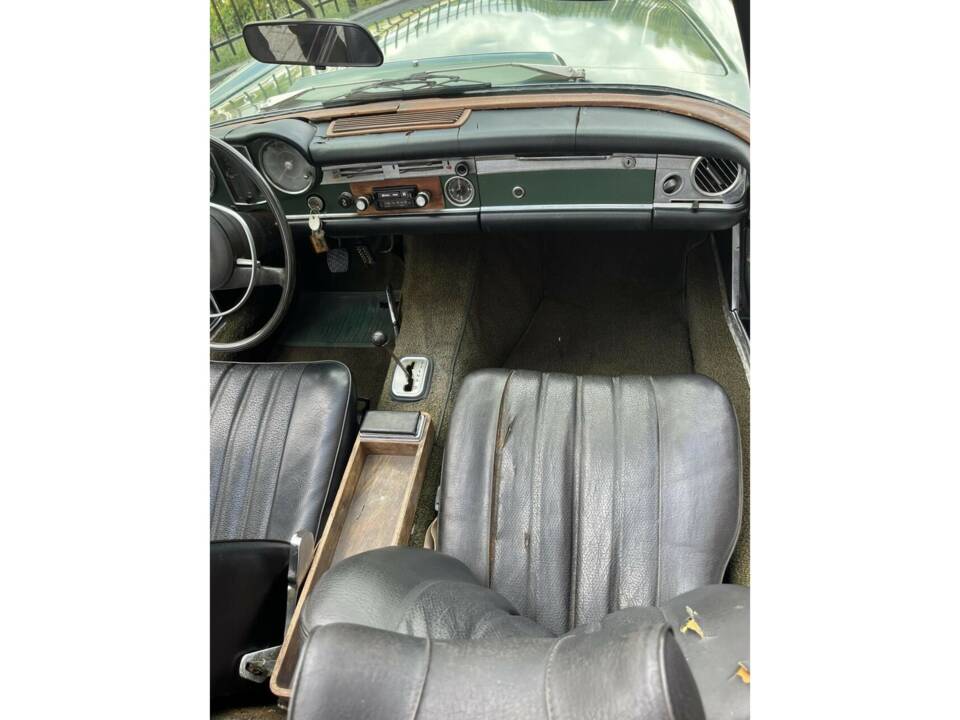 Image 46/50 of Mercedes-Benz 280 SL (1968)