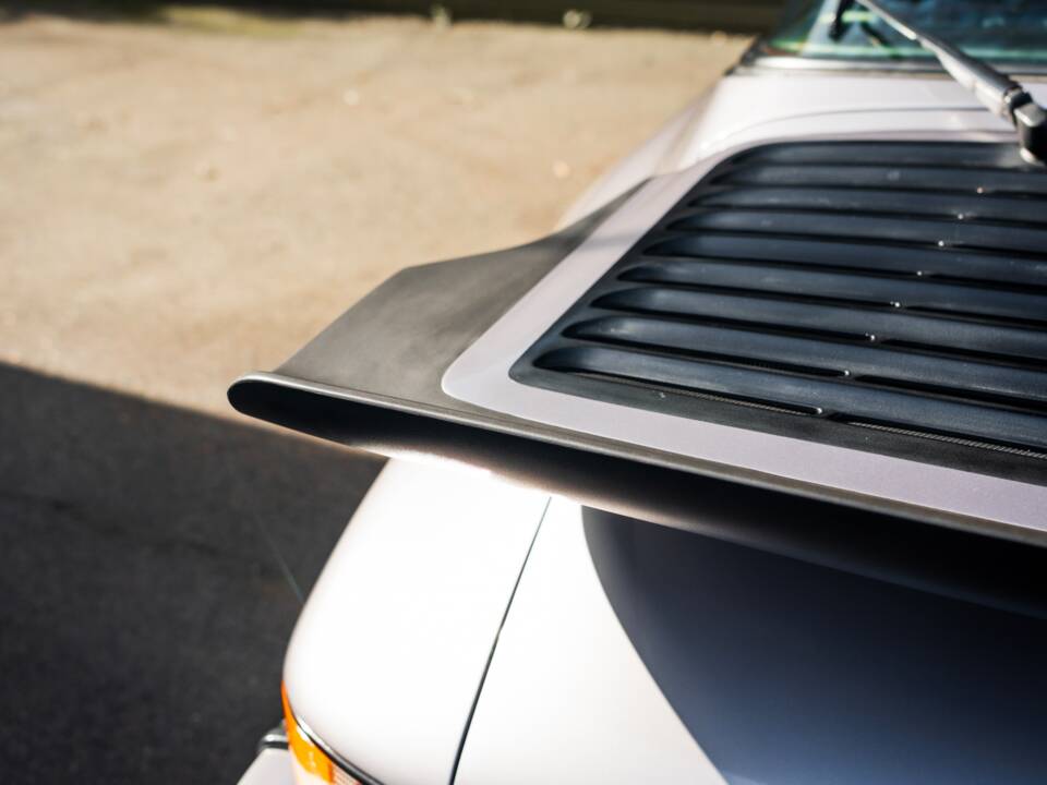 Bild 10/58 von Porsche 911 Carrera 3.2 (WTL) (1988)