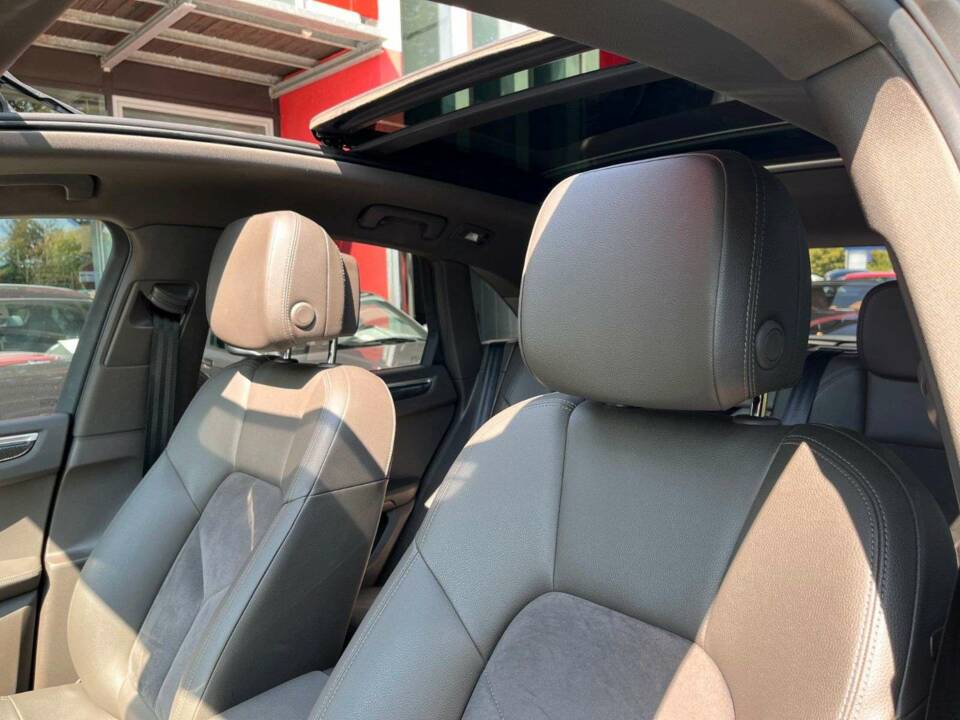Bild 18/21 von Porsche Macan (2018)