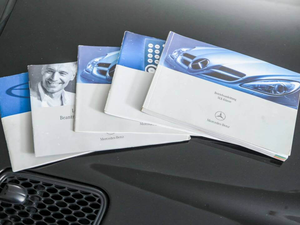 Afbeelding 49/50 van Mercedes-Benz SLK 200 Kompressor (2007)