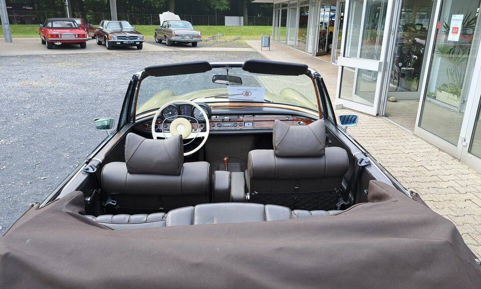 Imagen 50/52 de Mercedes-Benz 280 SE 3,5 (1970)