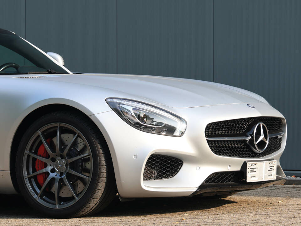 Image 9/56 of Mercedes-AMG GT-S (2017)