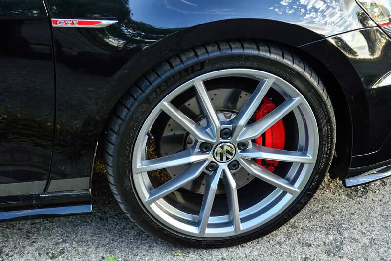 Bild 19/35 von Volkswagen Beetle 2.0 TSI (2017)