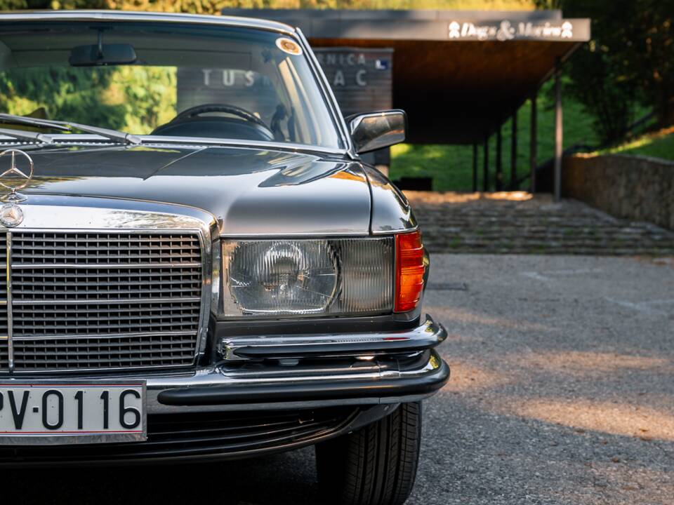 Bild 33/105 von Mercedes-Benz 280 S (1972)