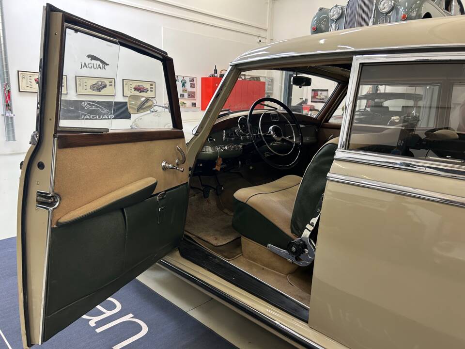 Afbeelding 9/37 van Mercedes-Benz 300 (1952)