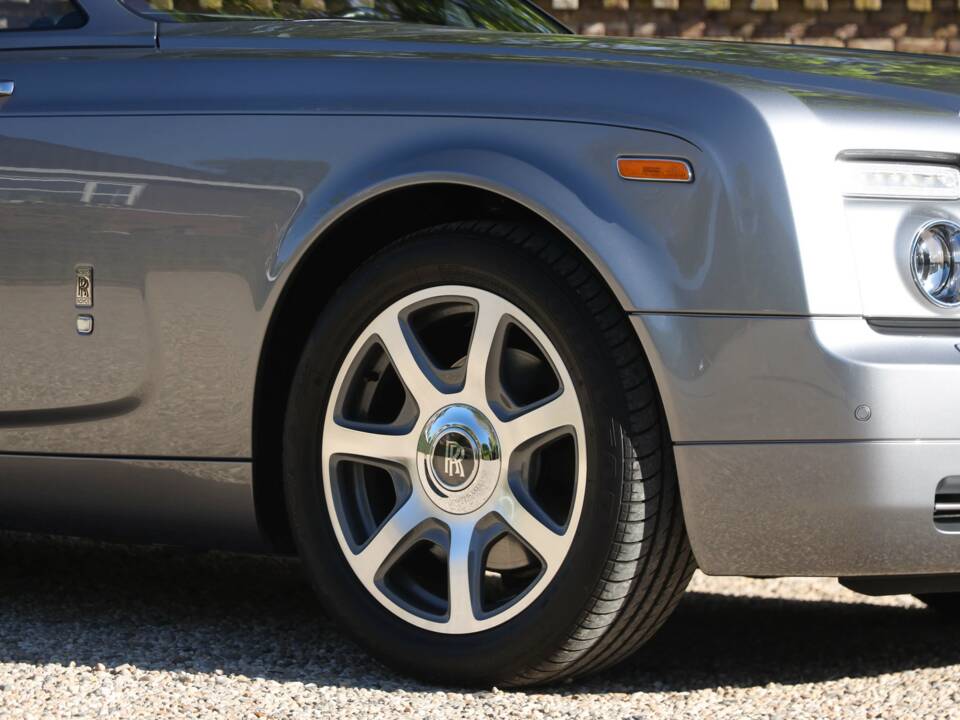 Image 27/50 of Rolls-Royce Phantom DHC (2009)