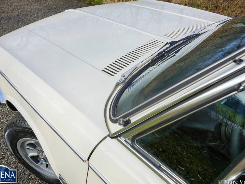 Bild 19/35 von BMW 2002 tii (1973)