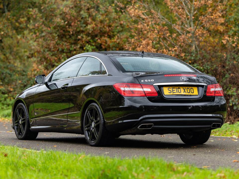 Bild 3/44 von Mercedes-Benz E 500 (2010)