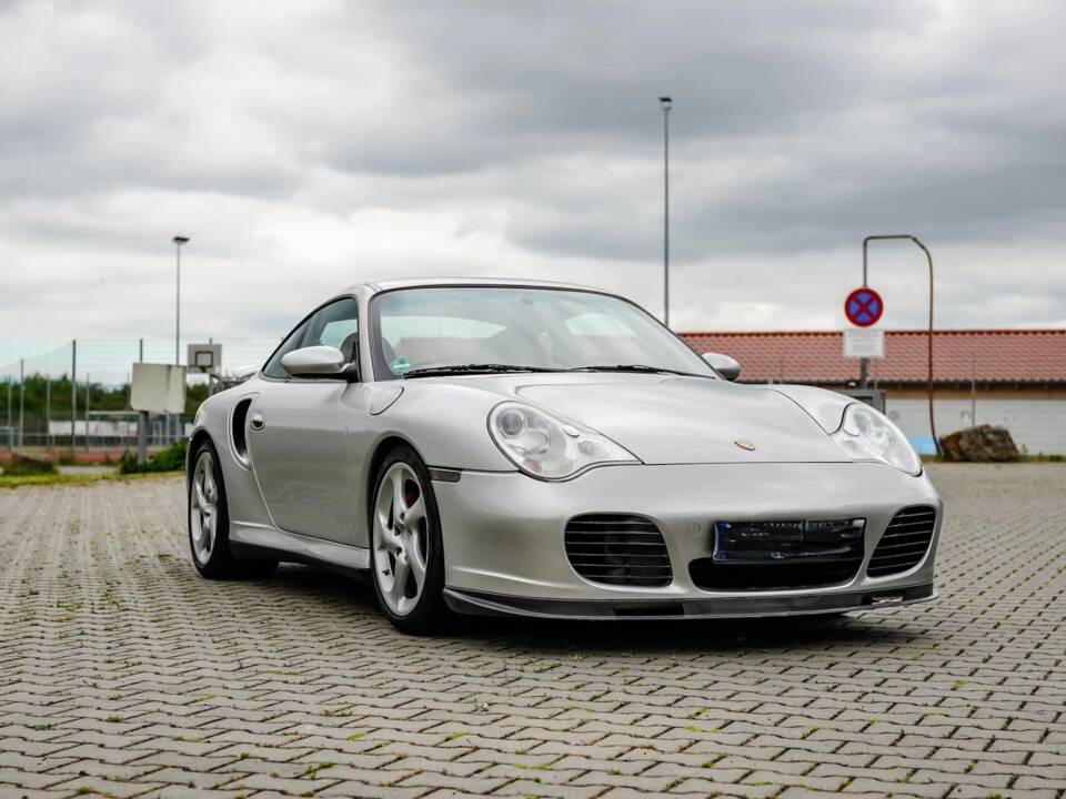 Bild 10/20 von Porsche 911 Turbo (2001)