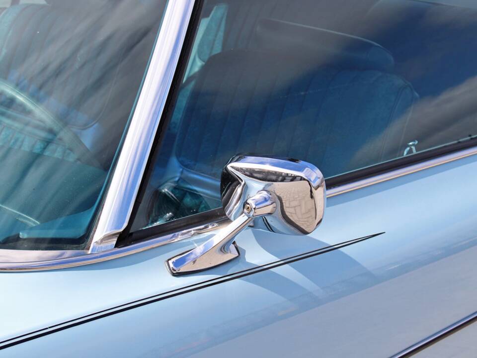 Bild 15/30 von Pontiac Grand Ville (1972)