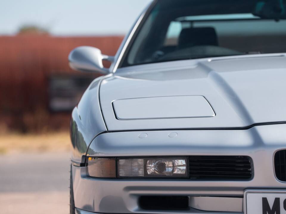 Image 31/50 de BMW 850CSi (1995)