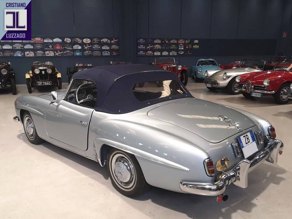 Image 5/42 of Mercedes-Benz 190 SL (1956)