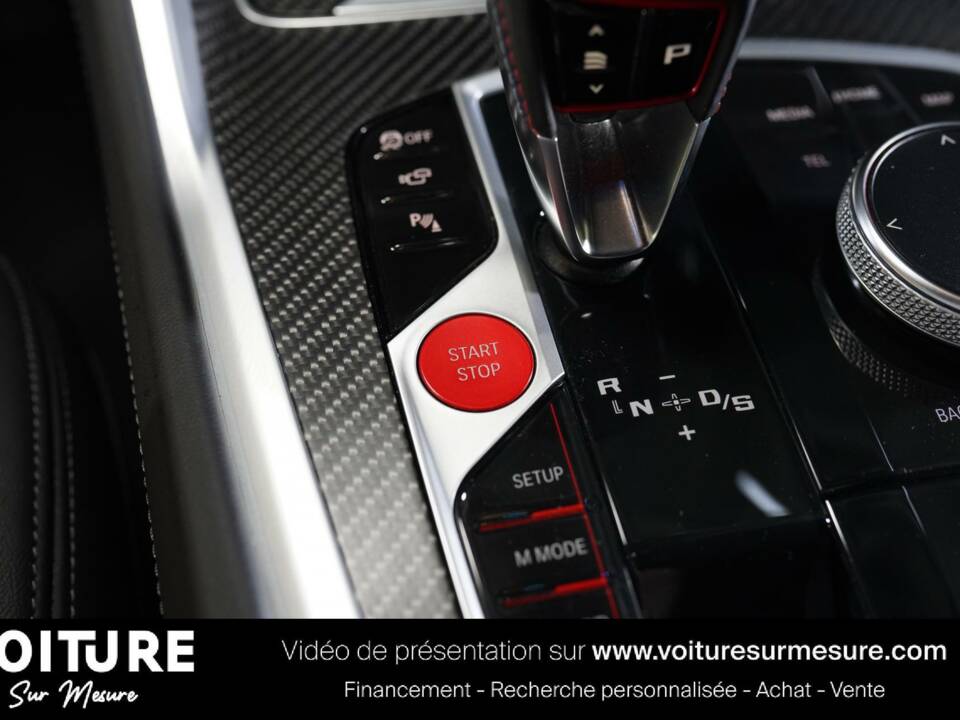 Image 17/50 de BMW XM (2023)