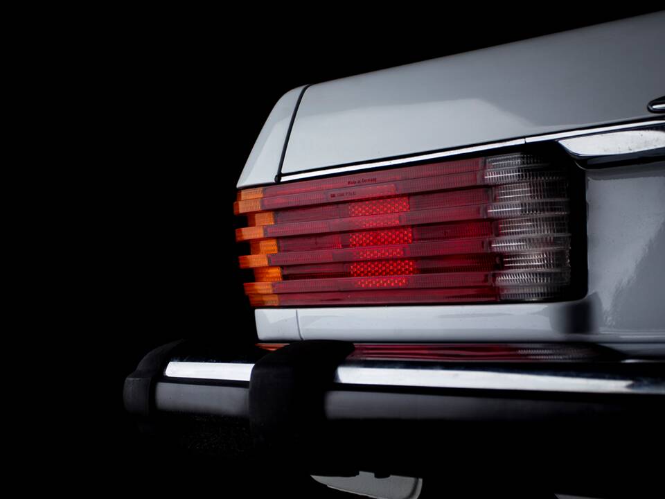 Bild 37/38 von Mercedes-Benz 560 SL (1986)