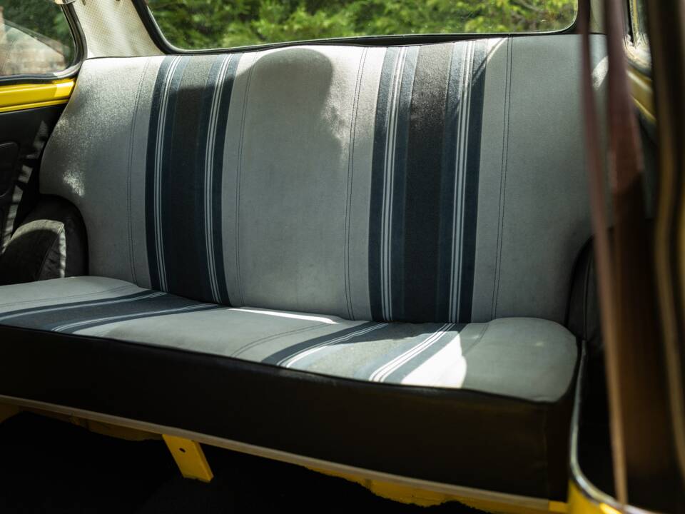 Bild 33/35 von Austin Mini 1275 GT (1980)