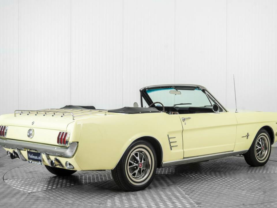 Immagine 2/50 di Ford Mustang 289 (1965)