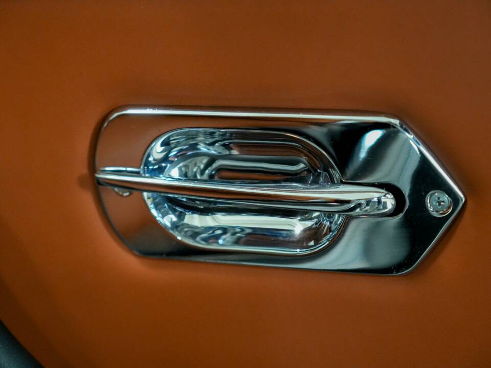 Bild 37/50 von Ferrari 330 GT (1965)