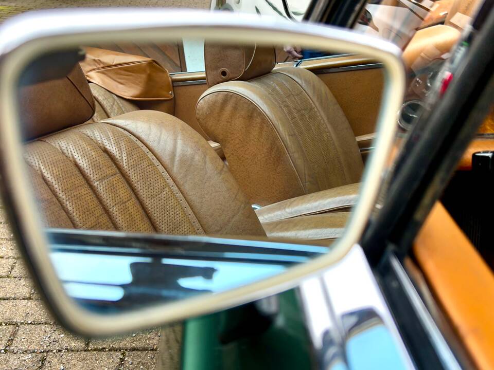 Image 8/15 of Mercedes-Benz 280 SE (1970)