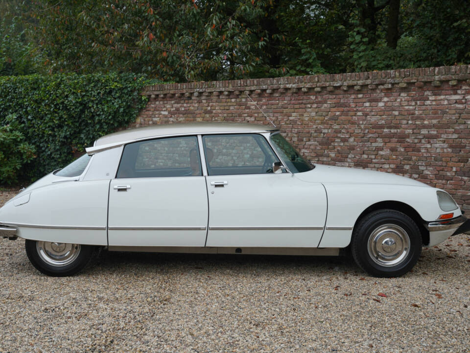 Imagen 45/50 de Citroën DS 21 Pallas (1971)