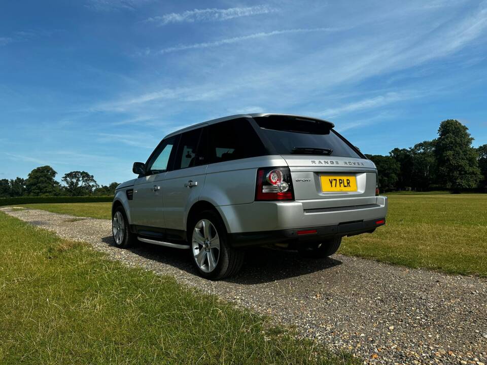 Bild 10/77 von Land Rover Range Rover Sport SDV6 (2013)