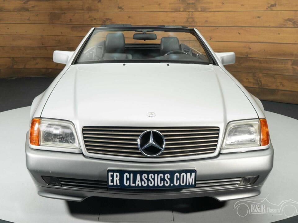 Image 18/19 de Mercedes-Benz 300 SL (1990)