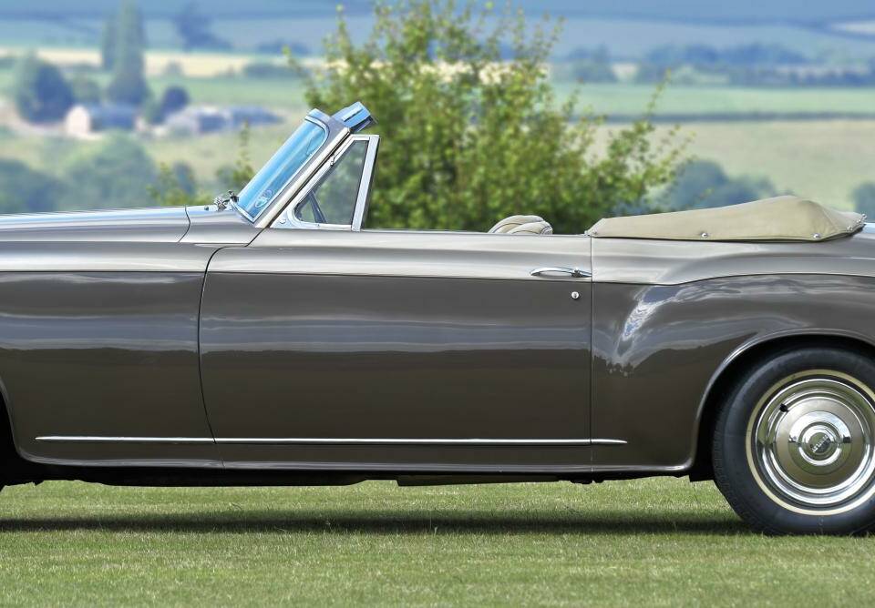 Bild 10/50 von Bentley S 1 Continental Drophead Coupé (1958)