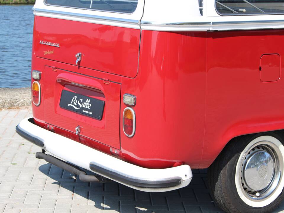 Image 9/22 of Volkswagen T2a minibus L (1970)