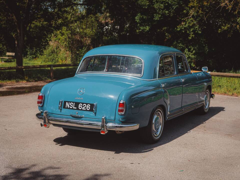 Image 39/50 of Mercedes-Benz 220 a (1956)