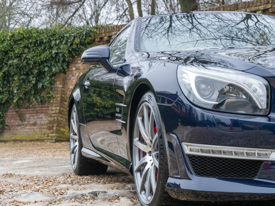 Immagine 37/50 di Mercedes-Benz SL 63 AMG (2012)