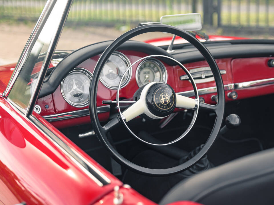 Immagine 37/50 di Alfa Romeo Giulietta Spider Veloce (1958)