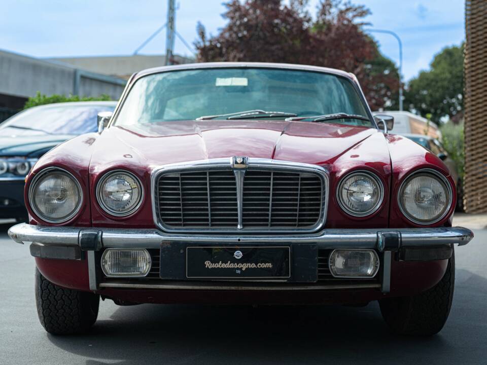 Bild 3/37 von Jaguar XJ 6 3.4 (1976)