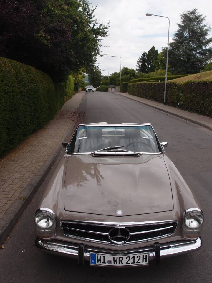 Bild 10/41 von Mercedes-Benz 280 SL (1971)