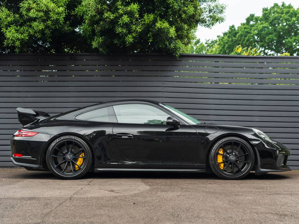 Afbeelding 7/52 van Porsche 911 GT3 (2017)