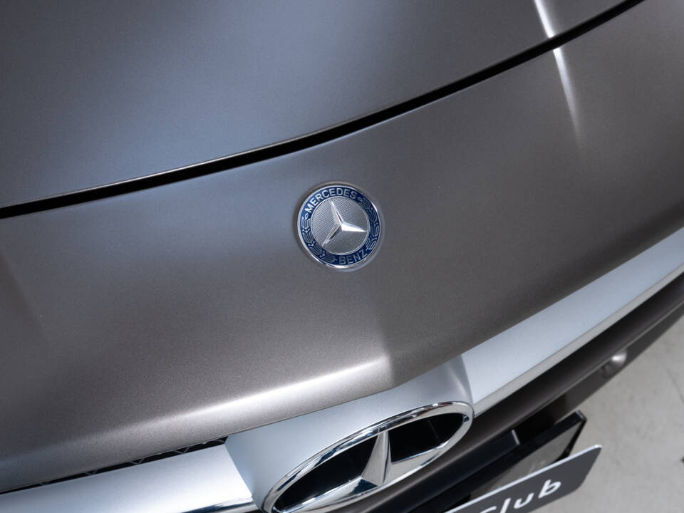 Image 21/33 of Mercedes-Benz SLS AMG (2010)