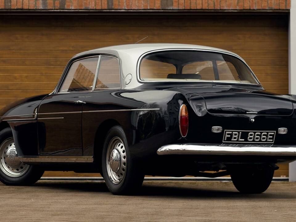 Image 18/50 of Bristol 409 (1967)