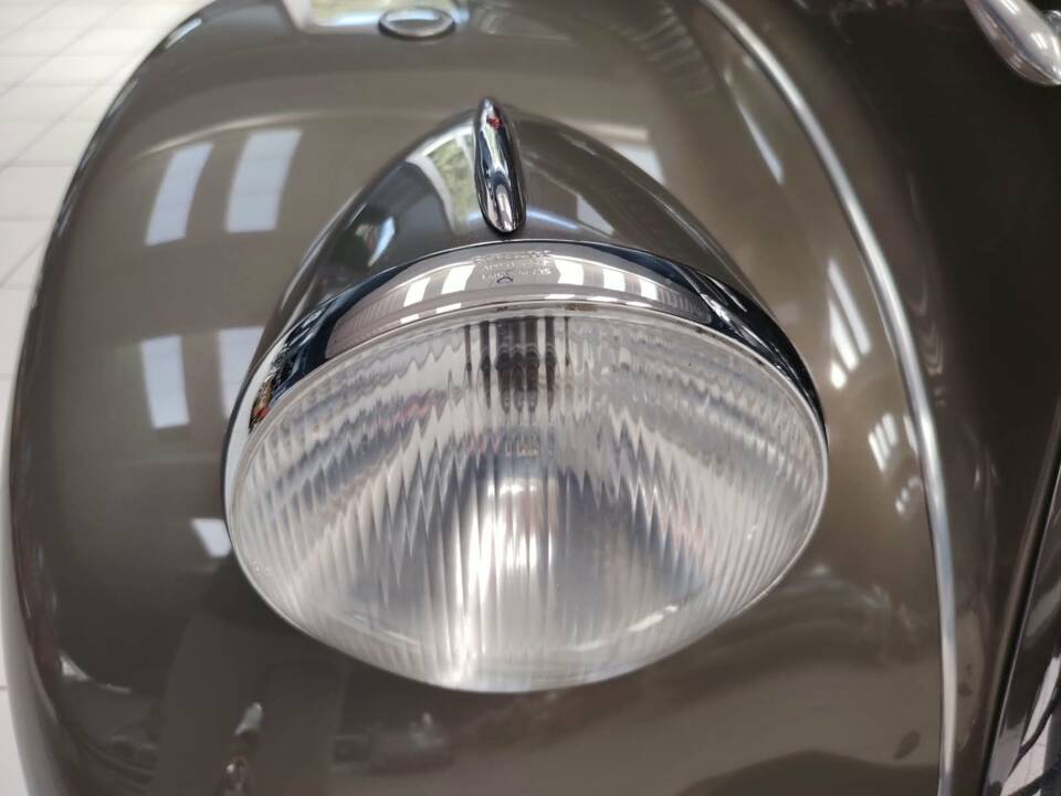 Image 21/77 de Lancia Aprilia (1949)
