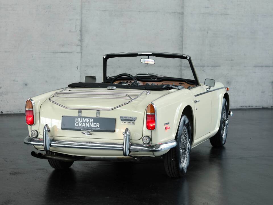 Bild 9/44 von Triumph TR 250 (1968)