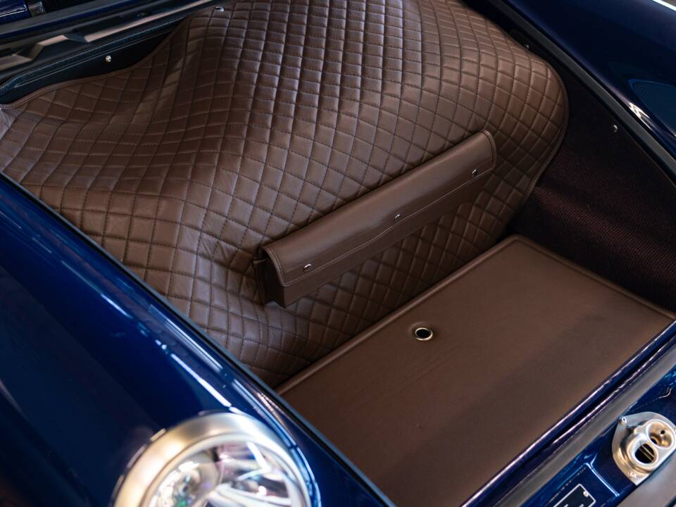 Image 27/32 of Porsche 911 Singer (2023)