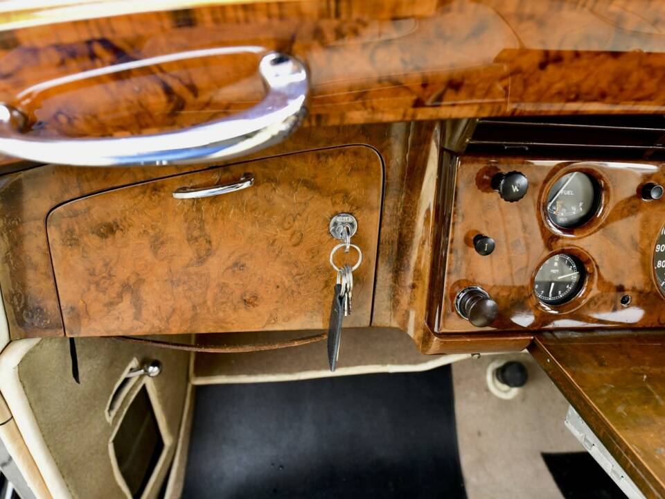 Bild 49/50 von Rolls-Royce Silver Dawn (1954)