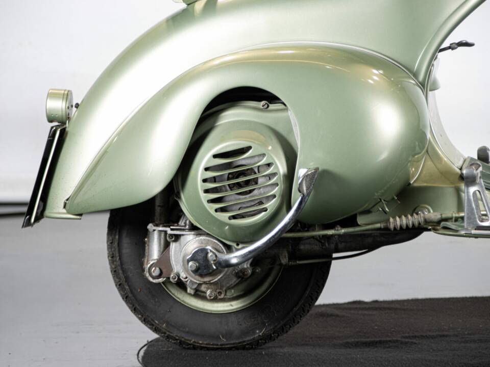 Immagine 29/50 di Piaggio Vespa 125 (1950)