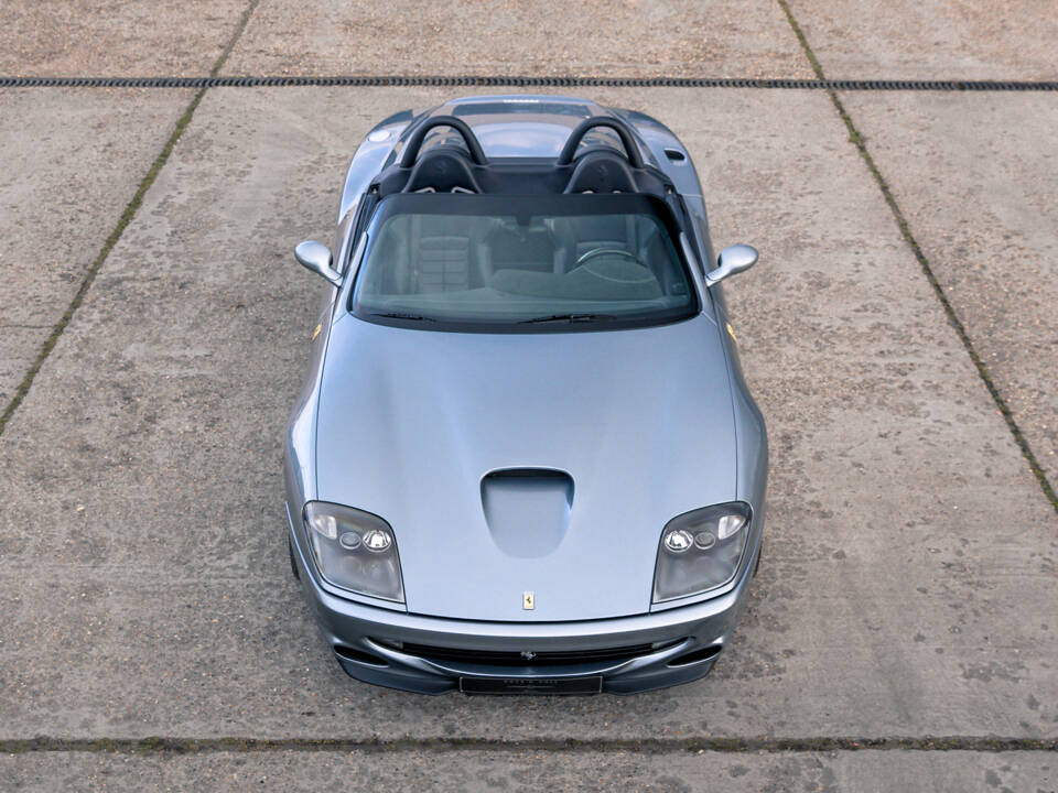 Afbeelding 2/48 van Ferrari 550 Barchetta (2001)