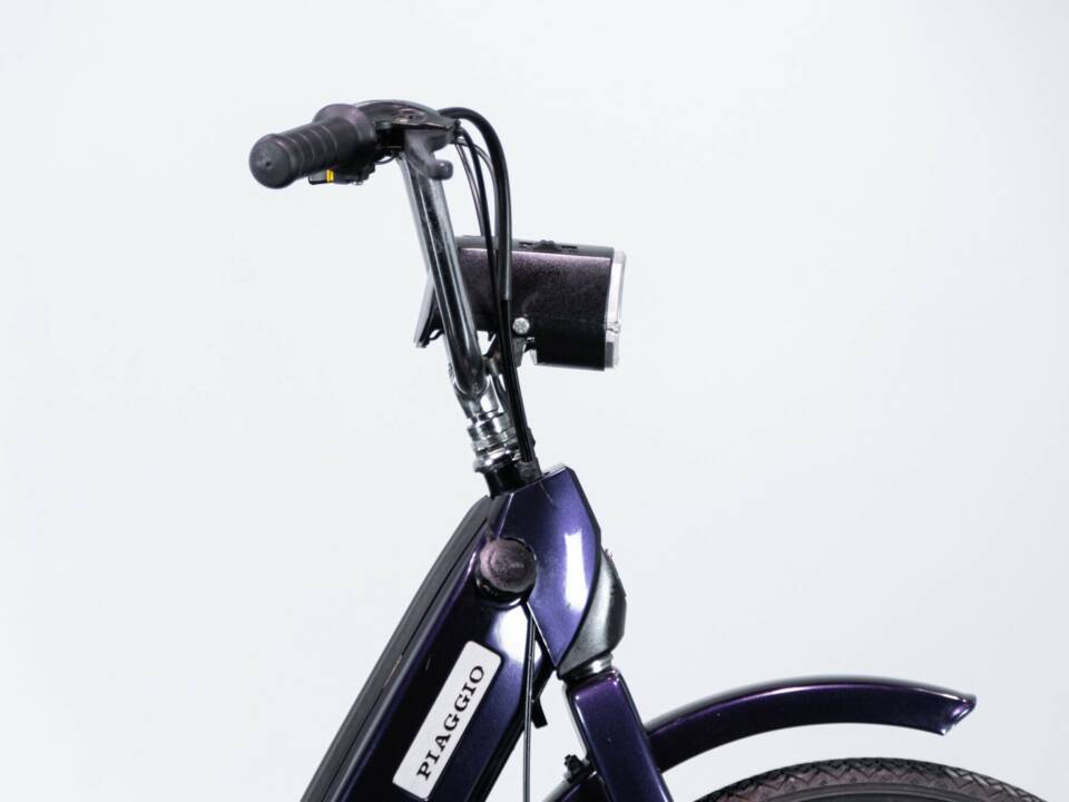 Imagen 27/50 de Piaggio DUMMY (1996)