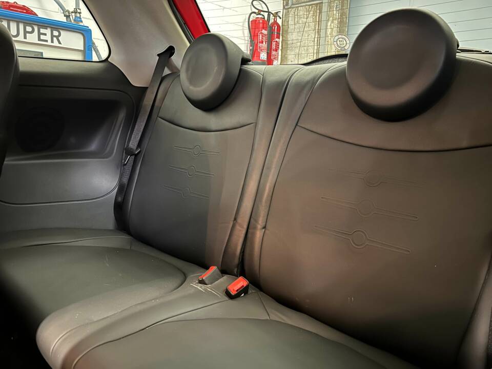 Image 9/18 of FIAT 500 for &quot;Ferrari dealers&quot; (2008)