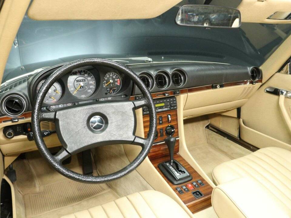 Bild 13/30 von Mercedes-Benz 380 SL (1983)