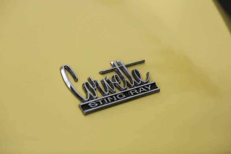 Bild 23/50 von Chevrolet Corvette Sting Ray Convertible (1966)