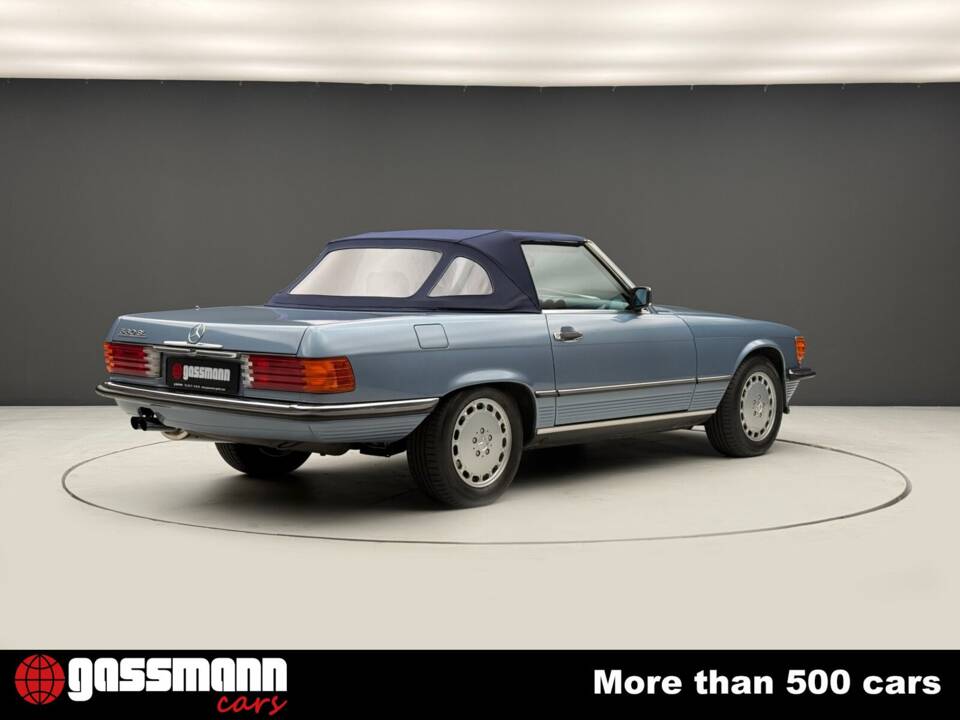 Bild 10/15 von Mercedes-Benz 560 SL (1988)