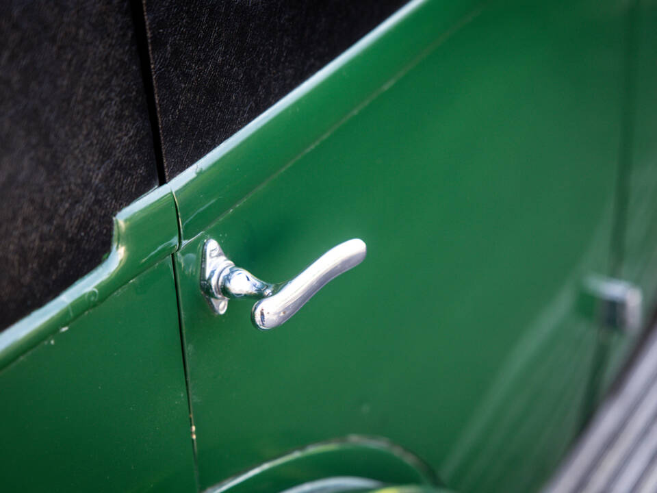 Image 48/50 of Lagonda 3 Litre (1931)