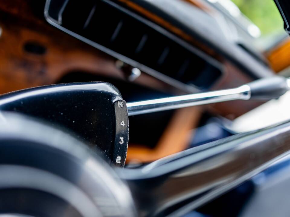 Imagen 37/50 de Rolls-Royce Silver Cloud III (1964)